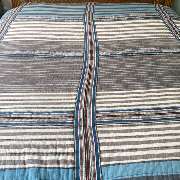 Pottery Barn Bedding Pottery Barn Striped Quilt And Euro Sham